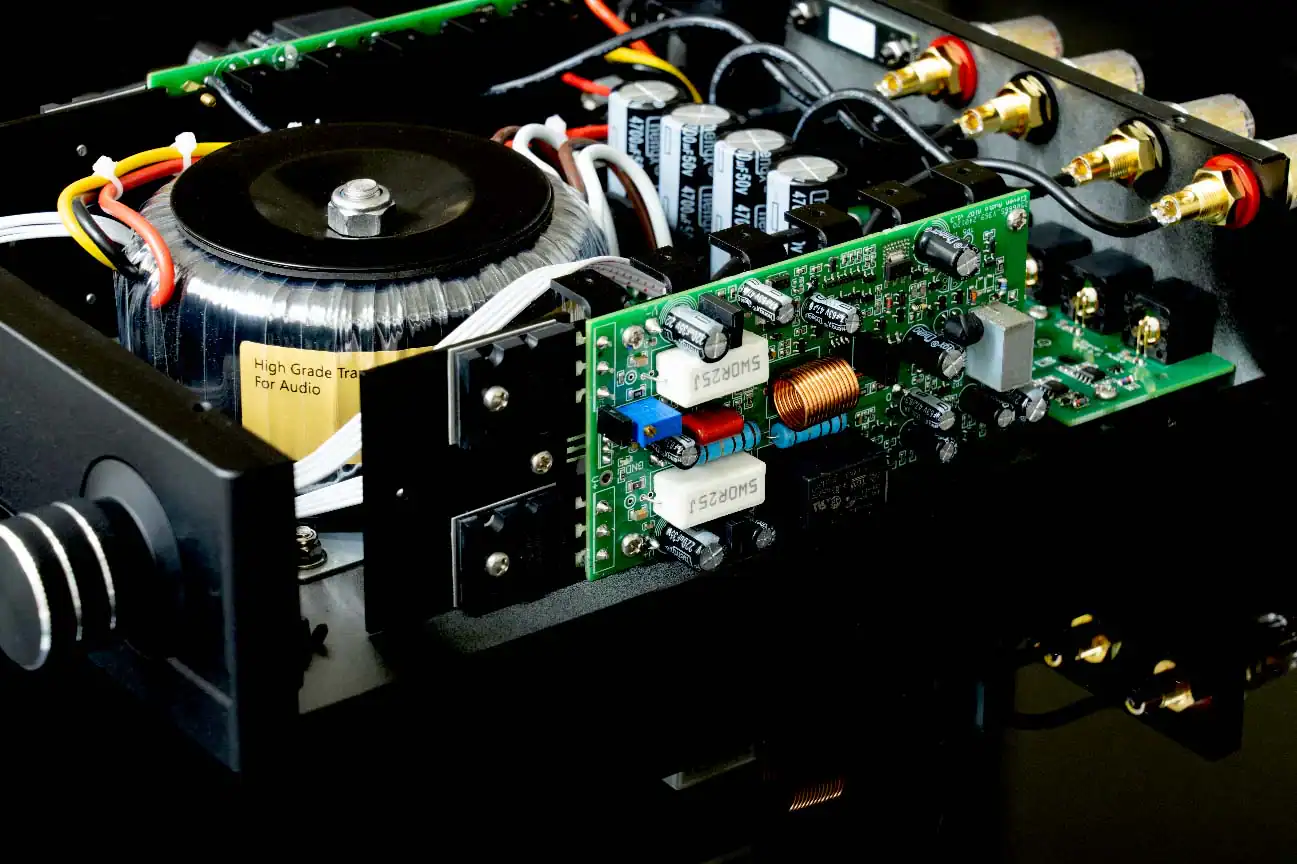 A390-inside-eleven-audio