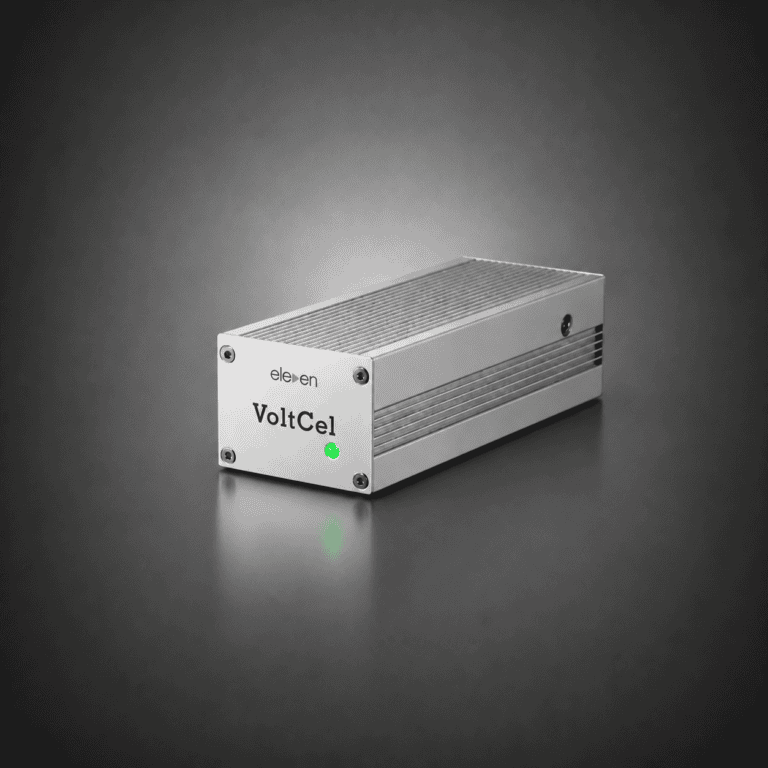 High-end ultra-low-noise power supply with brushed metal finish.